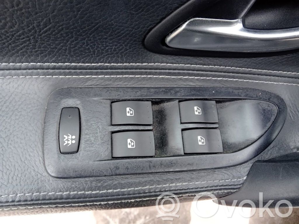 Renault Laguna II Electric window control switch 