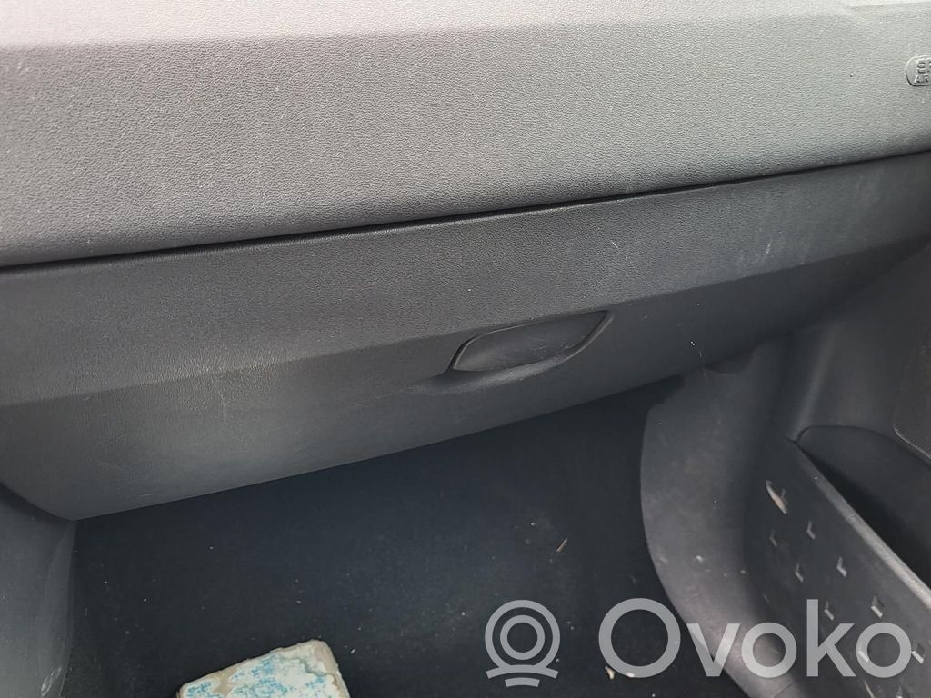 Renault Megane II Juego guantera 