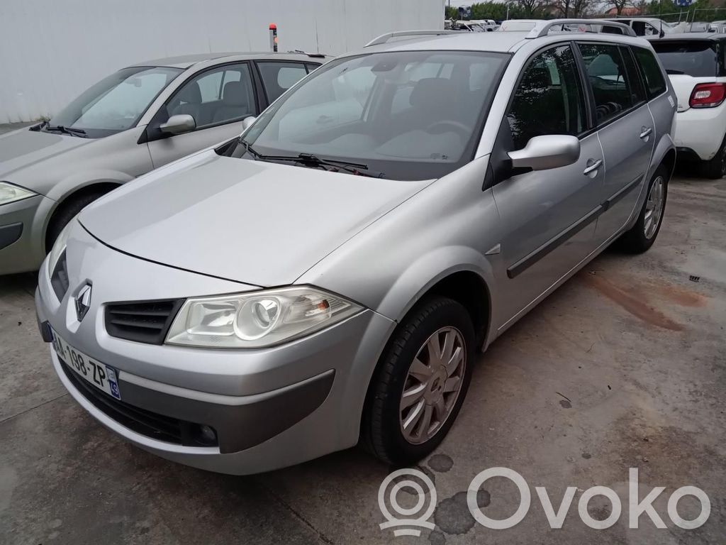 Renault Megane II Sparnas 
