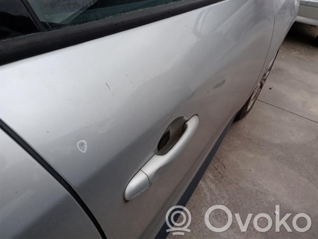 Renault Megane III Puerta delantera 