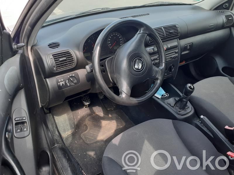 Seat Leon (1M) Palanca de intermitentes 