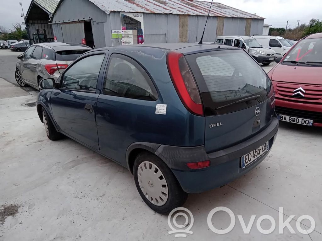 Opel Corsa C Bamperis 
