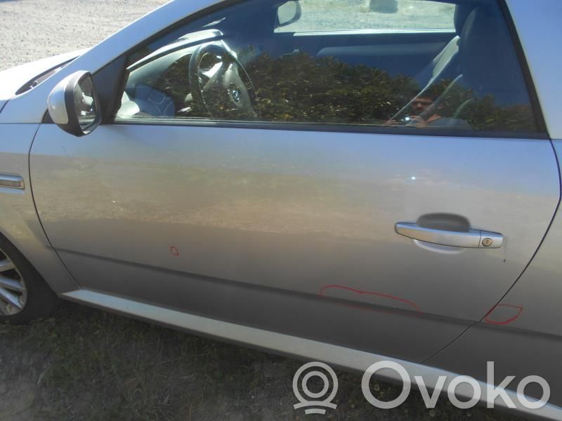 Opel Tigra B Дверь 