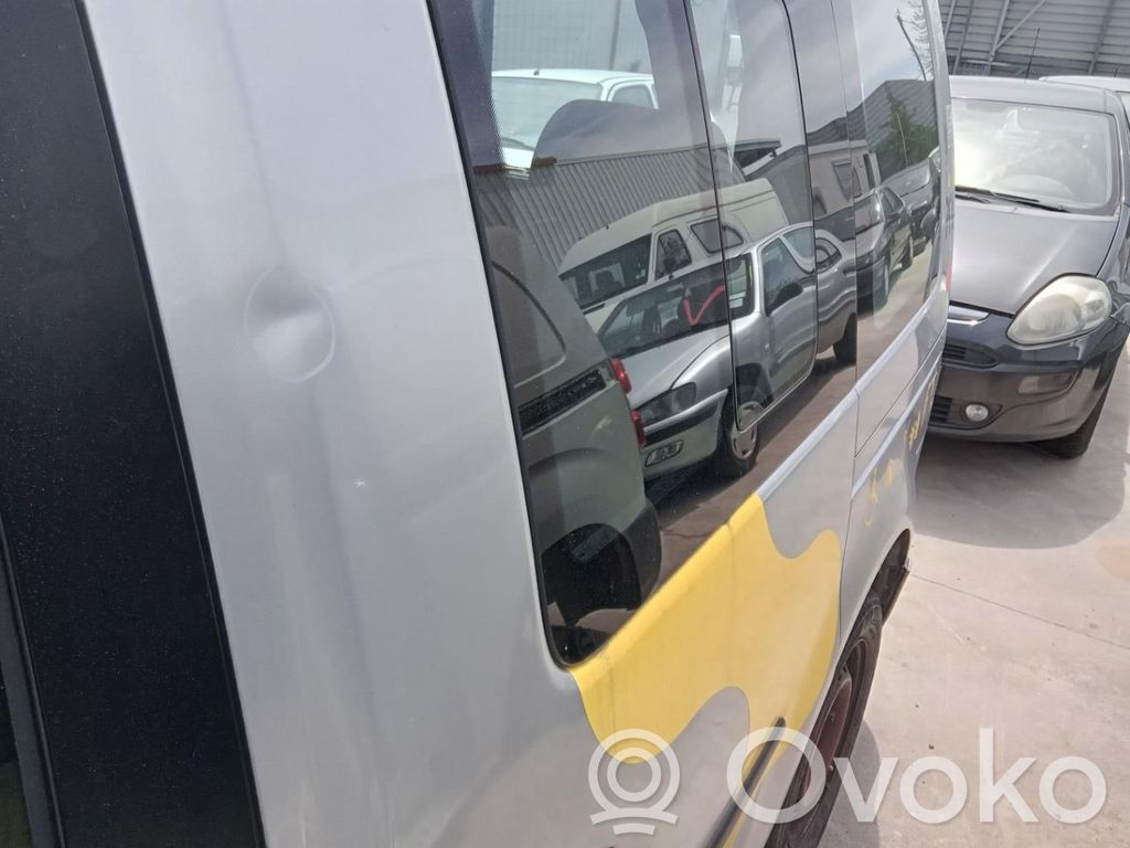 Volkswagen Caddy Side sliding door 