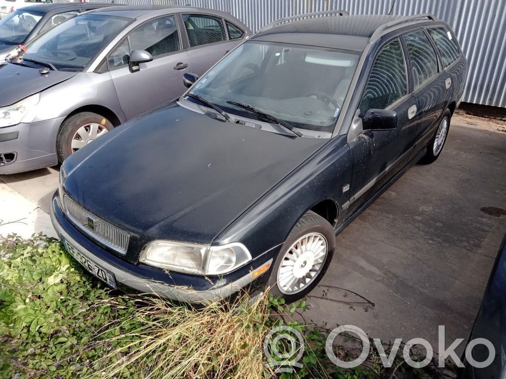 Volvo S40, V40 Etujarrusatula 
