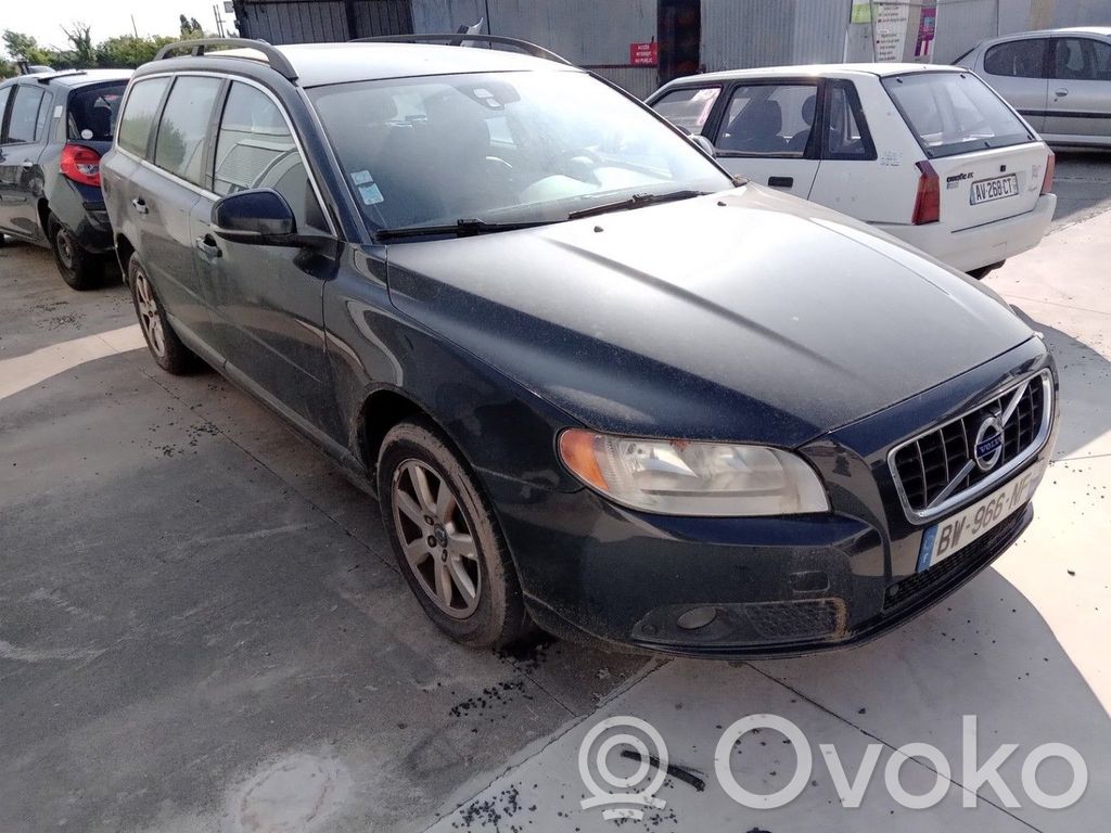 Volvo V70 Etujarrusatula 