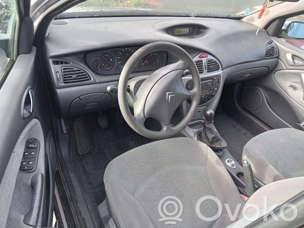 Manecilla interna puerta trasera   00009143E0