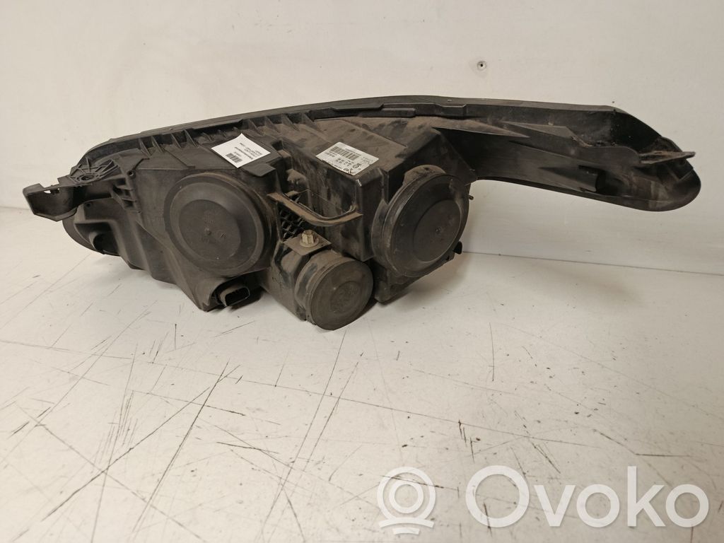 Citroen C3 Picasso Headlight/headlamp 