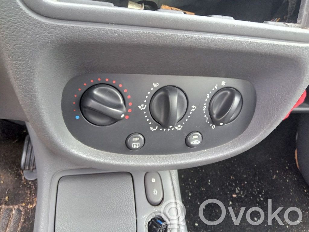 Renault Clio II Climate control unit 