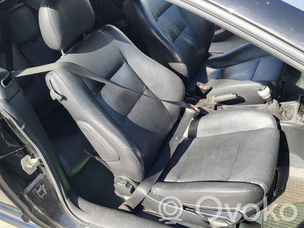 Opel Astra G Cinturón delantero 
