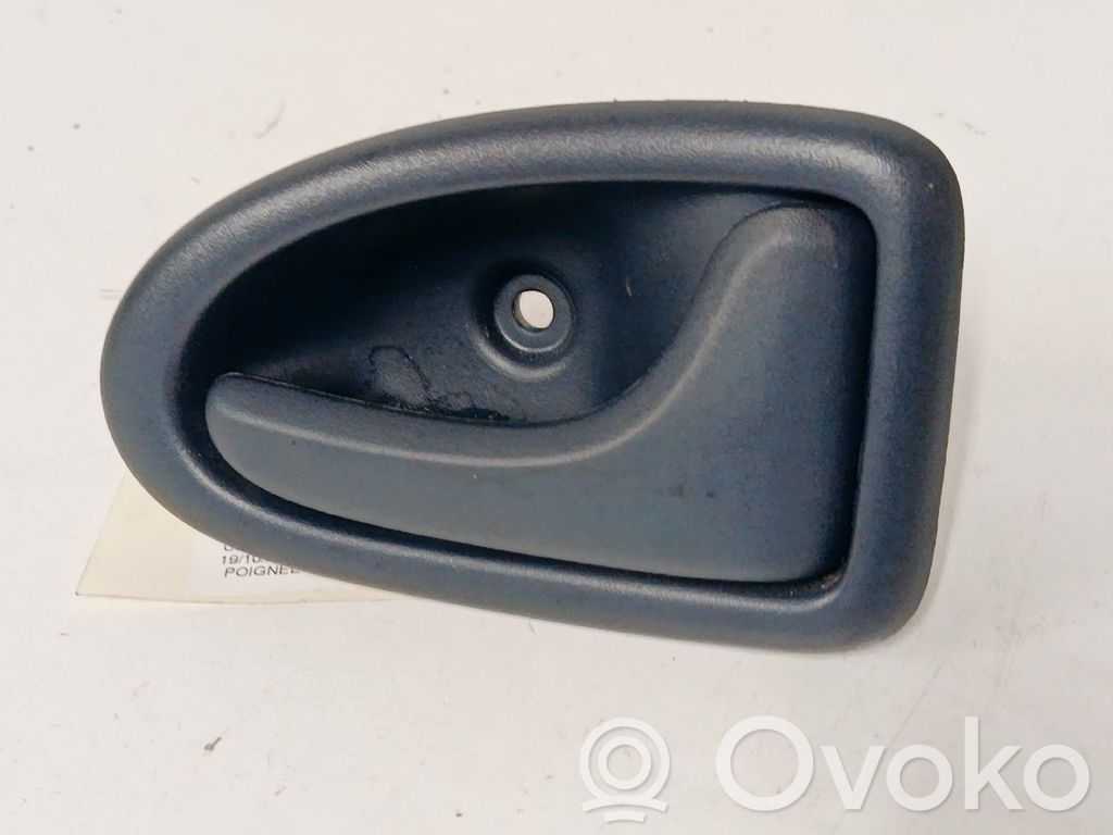 Renault Clio II Manecilla interna puerta trasera 