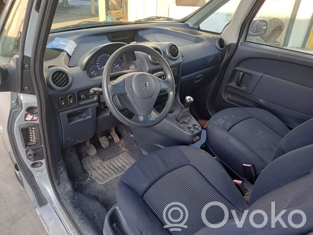 Peugeot 1007 Airbag control unit/module 