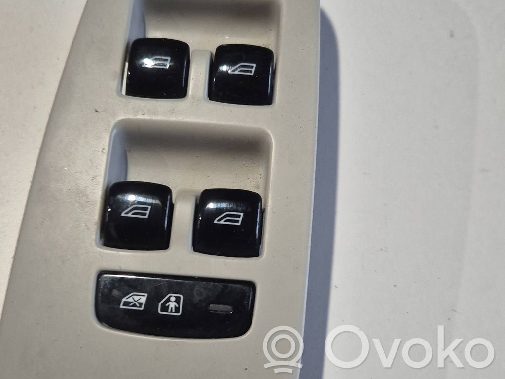 Electric window control switch   31433927