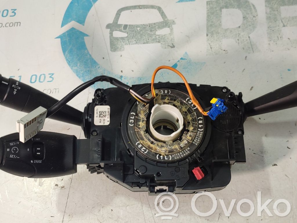 Peugeot 2008 I Steering wheel buttons/switches 