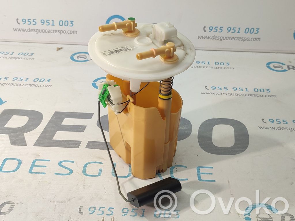 Dacia Duster Bomba interna de combustible 