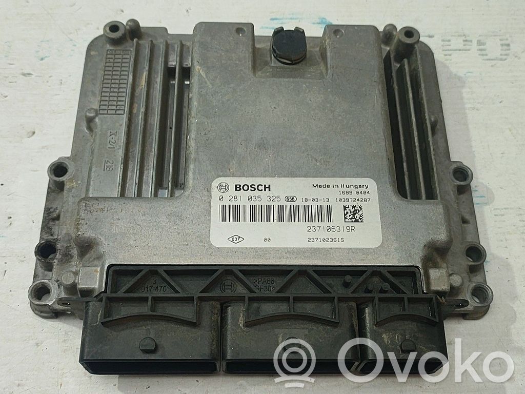 Renault Clio IV Engine control unit/module 