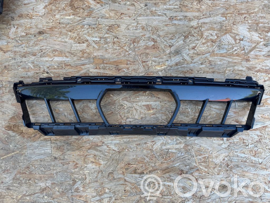 BMW X5 G05 Kratka dolna zderzaka przedniego 