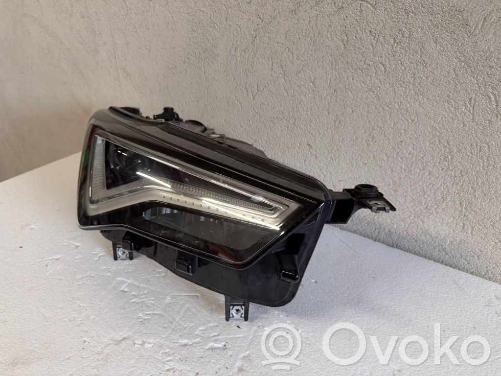 Scheinwerfer   576941032B