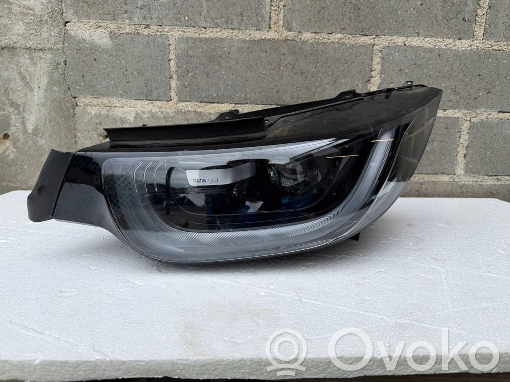 Headlight/headlamp   9853413