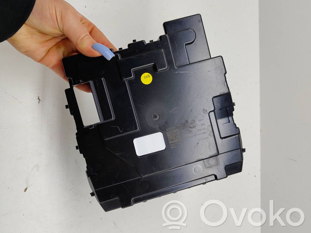 Volkswagen Golf VIII Consola de luz del techo 