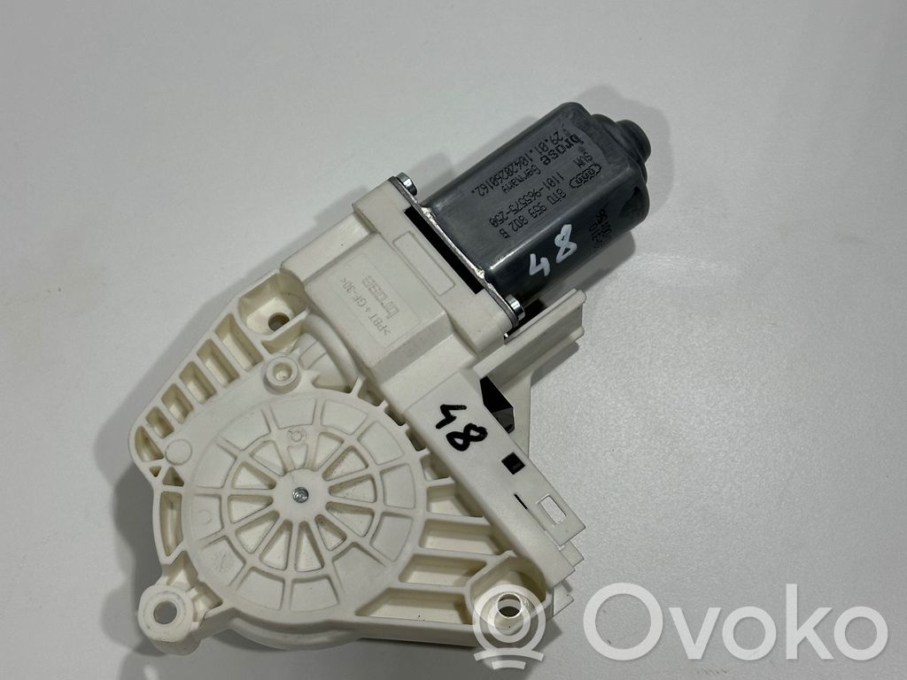 Audi A5 8T 8F Silniczek podnoszenia szyby drzwi tylnych 