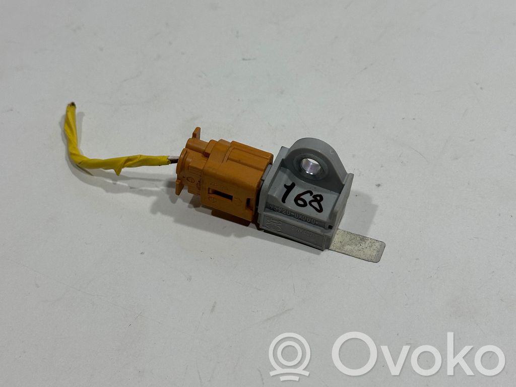 Hyundai i20 (PB PBT) Airbagsensor Crashsensor Drucksensor 