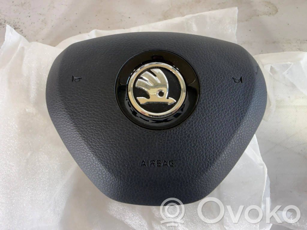 Skoda Superb B6 (3T) Poduszka powietrzna Airbag kierownicy 