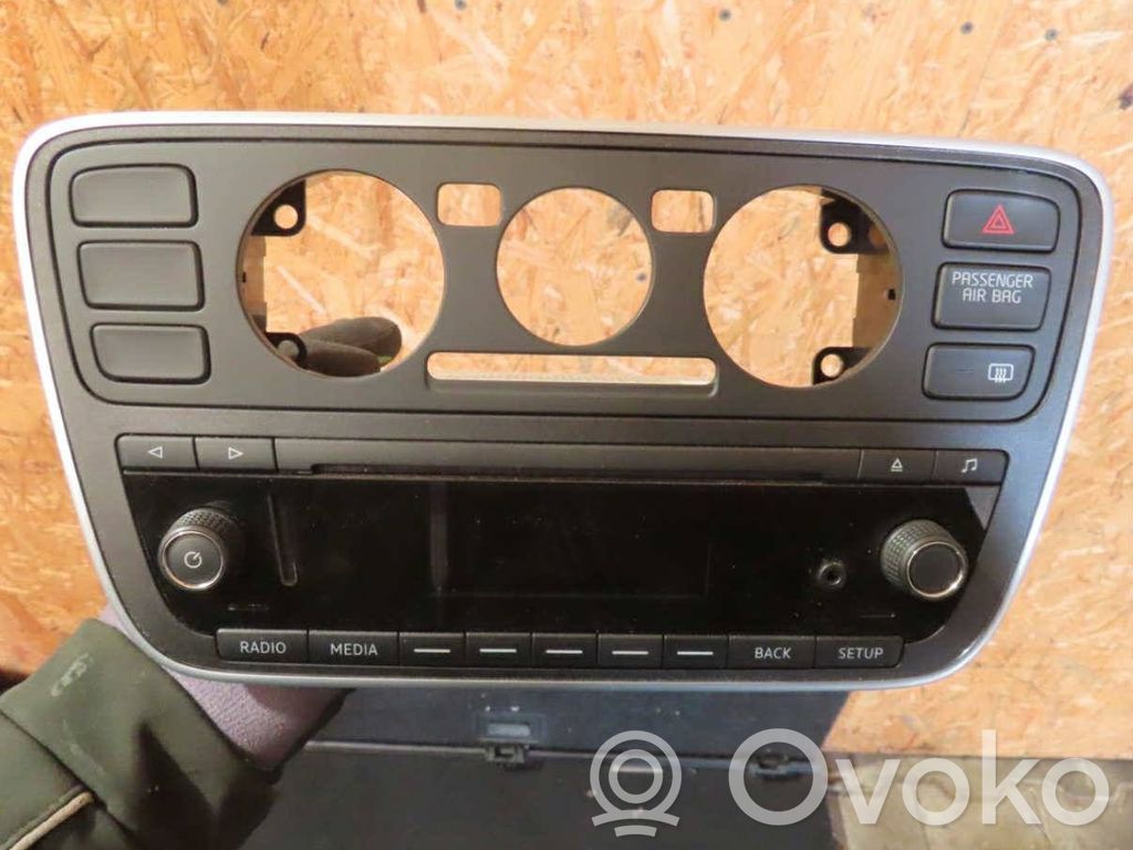 Skoda Citigo Unitate principală radio/CD/DVD/GPS 