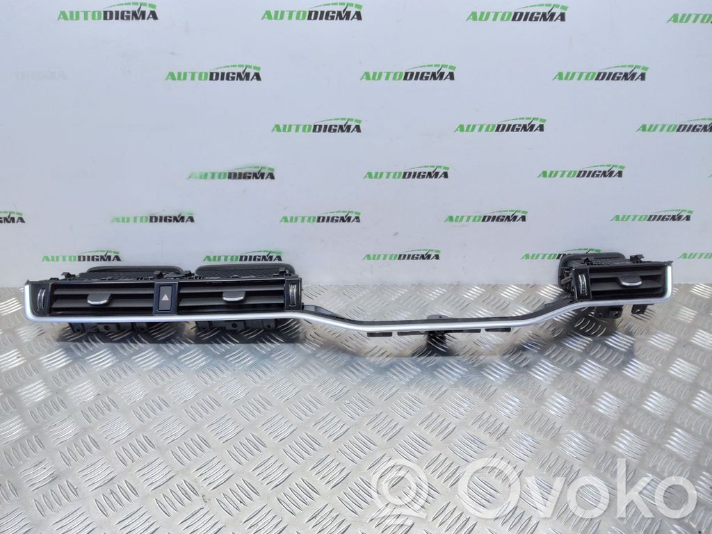 Land Rover Evoque II Panel trim 