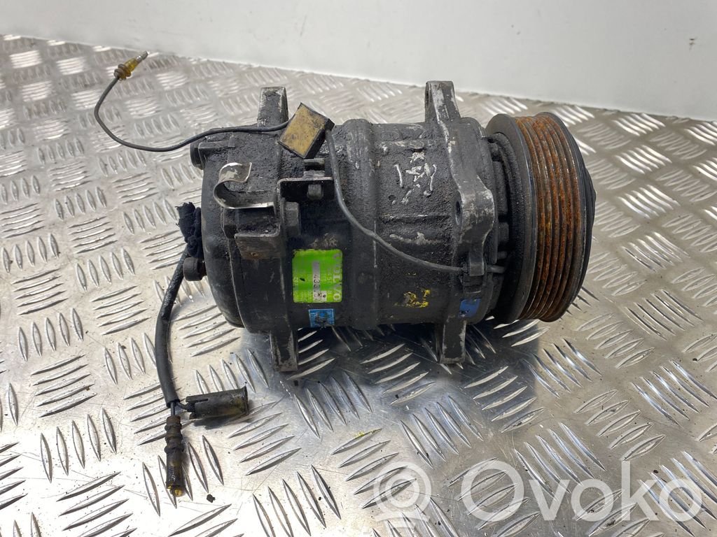Volvo XC90 Air conditioning (A/C) compressor (pump) 