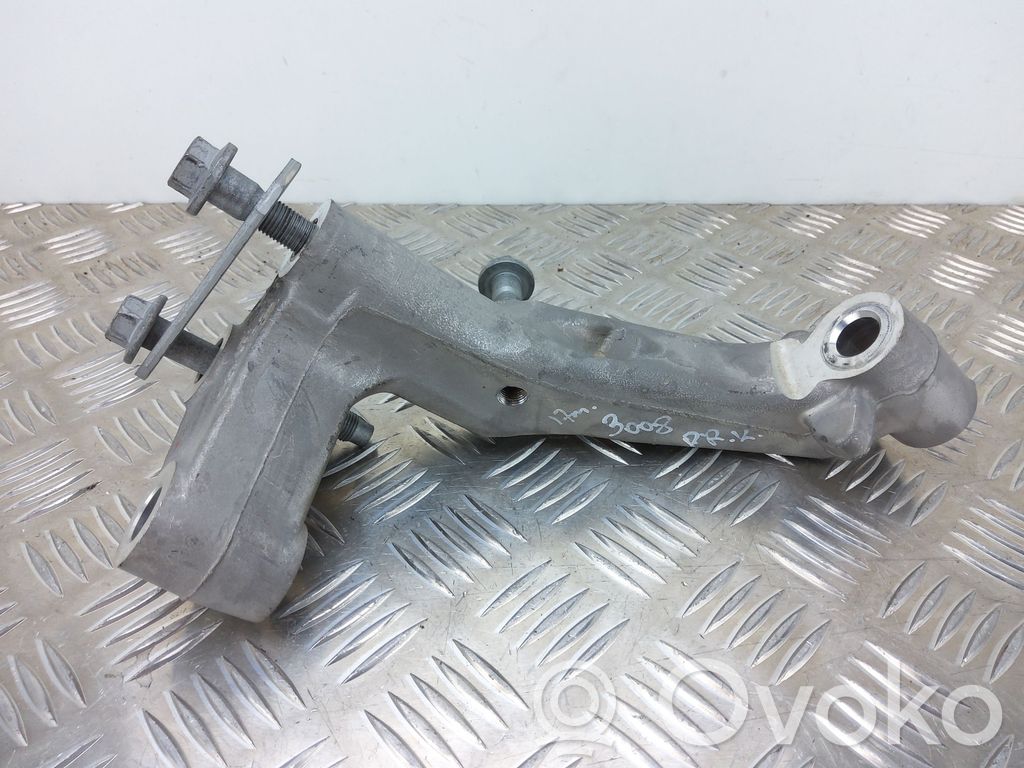 Engine mounting bracket   S0319B