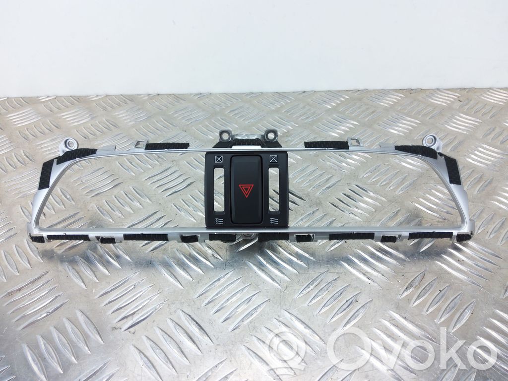 Hazard light switch   GHP955725,GKL1664H0,3183T2
