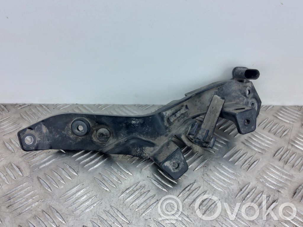 Volvo V60 Cits aizmugures šasijas elements 