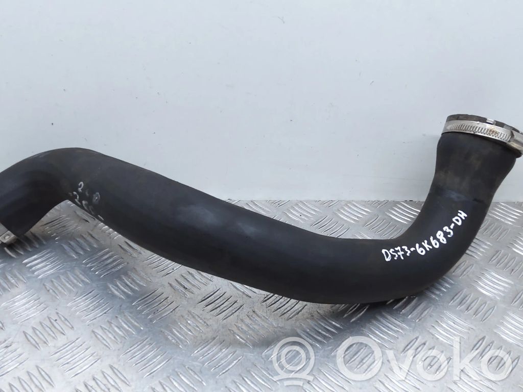 Ford Mondeo MK V Välijäähdyttimen letku 