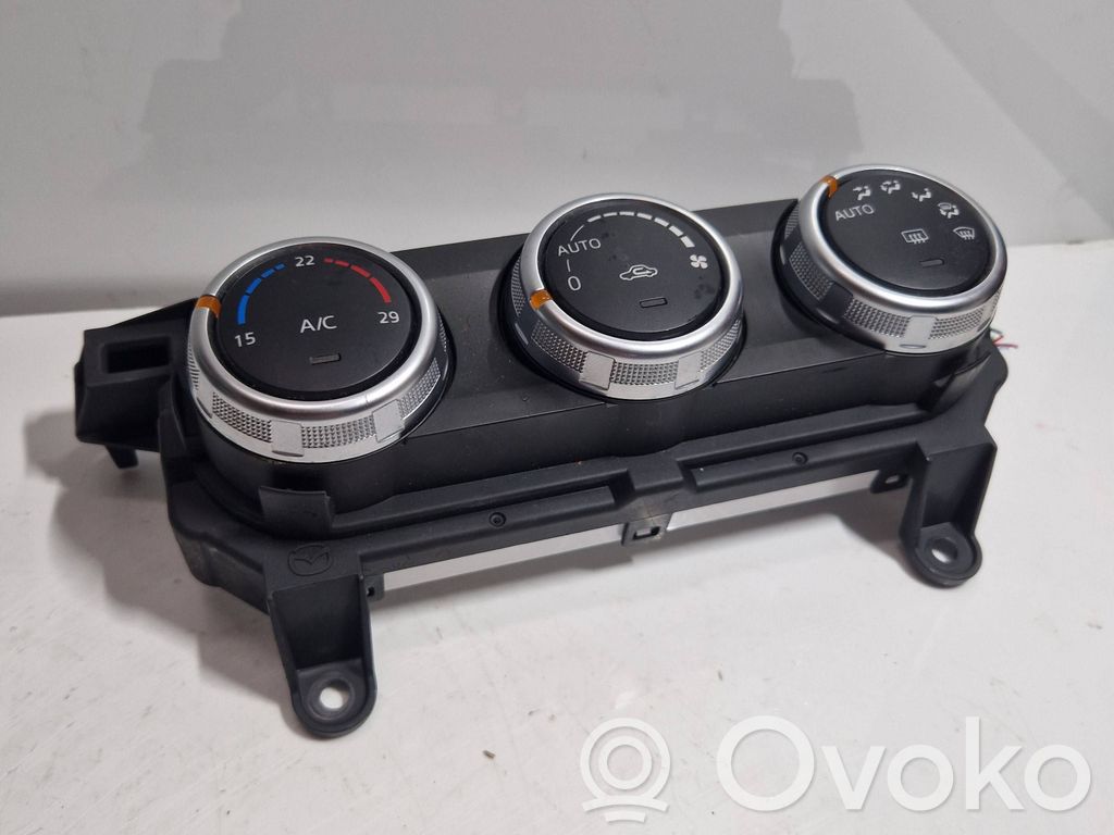 Mazda CX-3 Interior fan control switch 