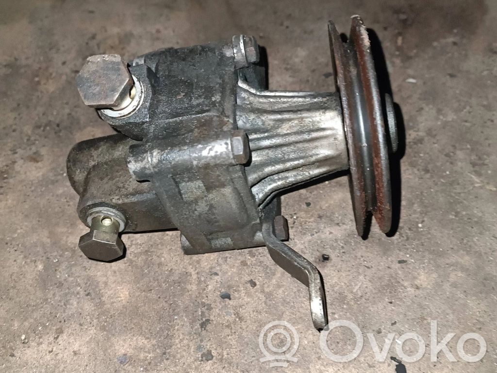 BMW 5 E39 Servopumpe 