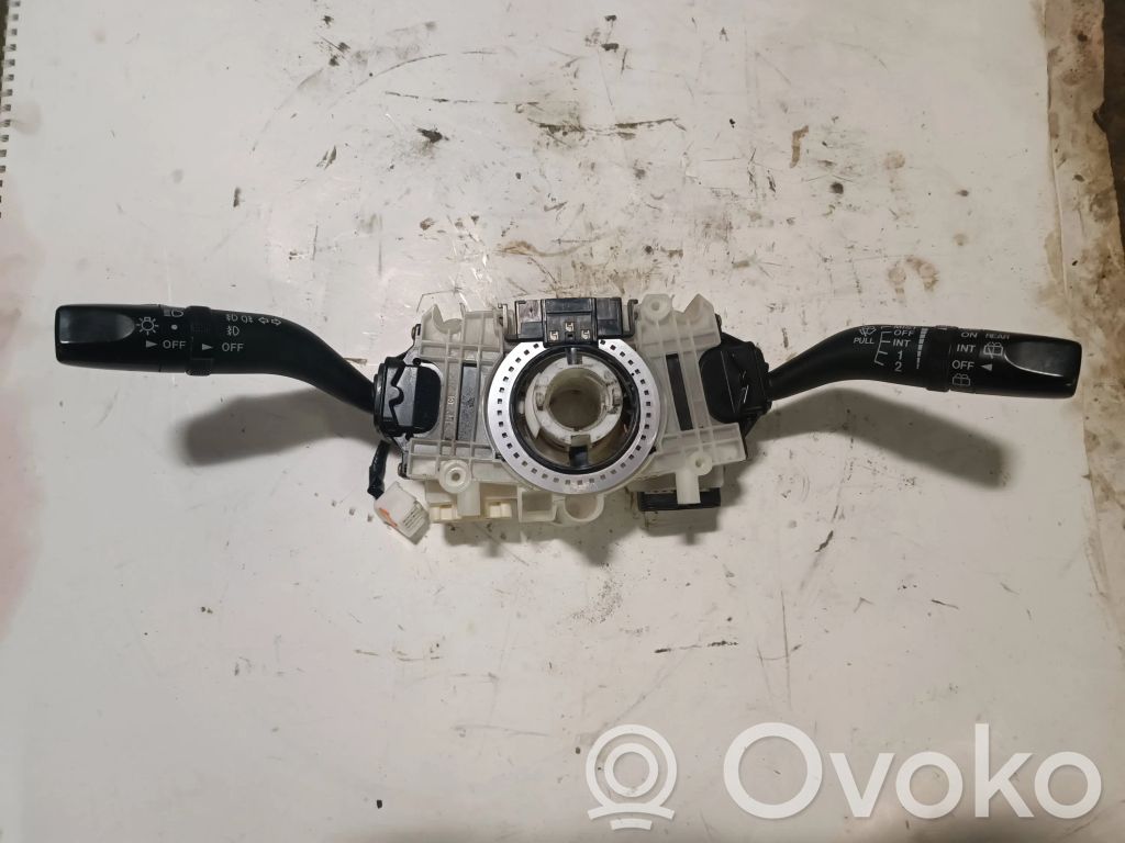 Mazda 6 Interruptor/palanca de limpiador de luz de giro 
