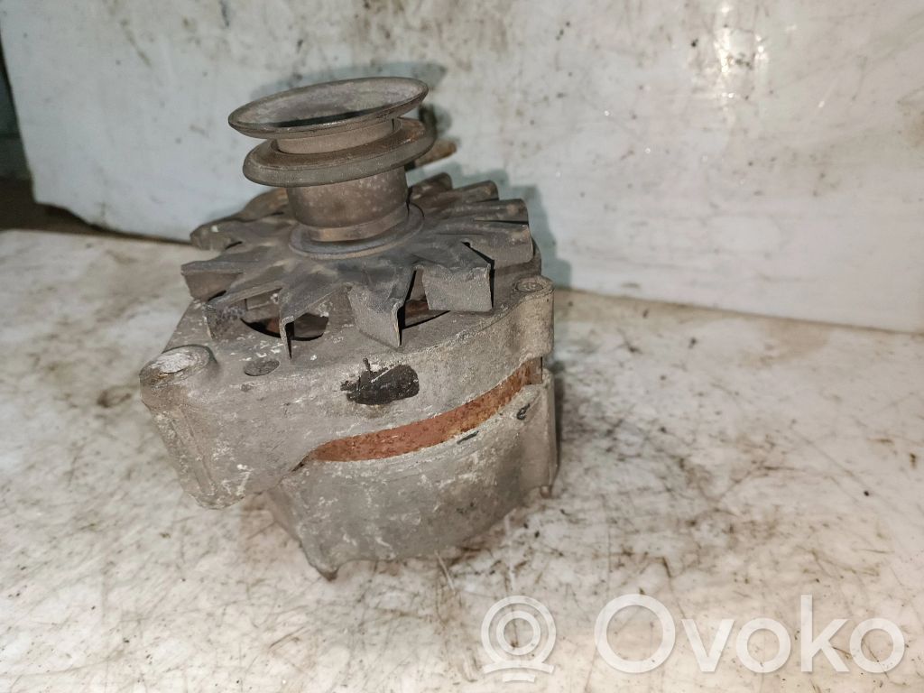 Audi 80 90 B3 Ģenerators 