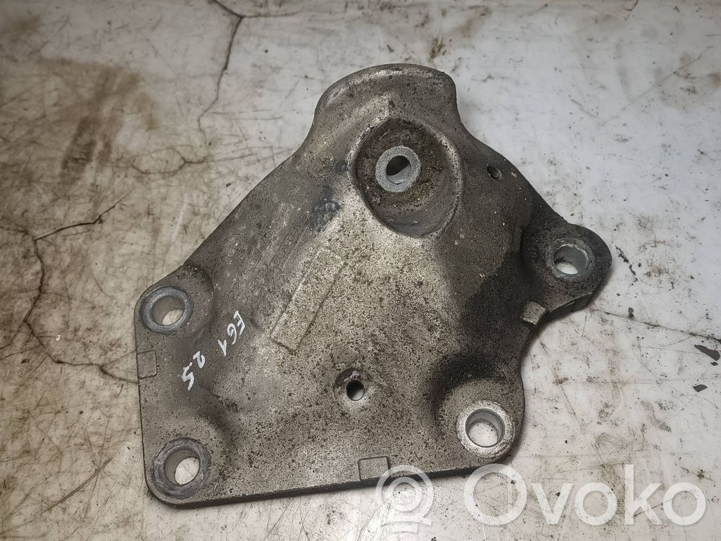 BMW 5 E60 E61 Support, suspension du moteur 