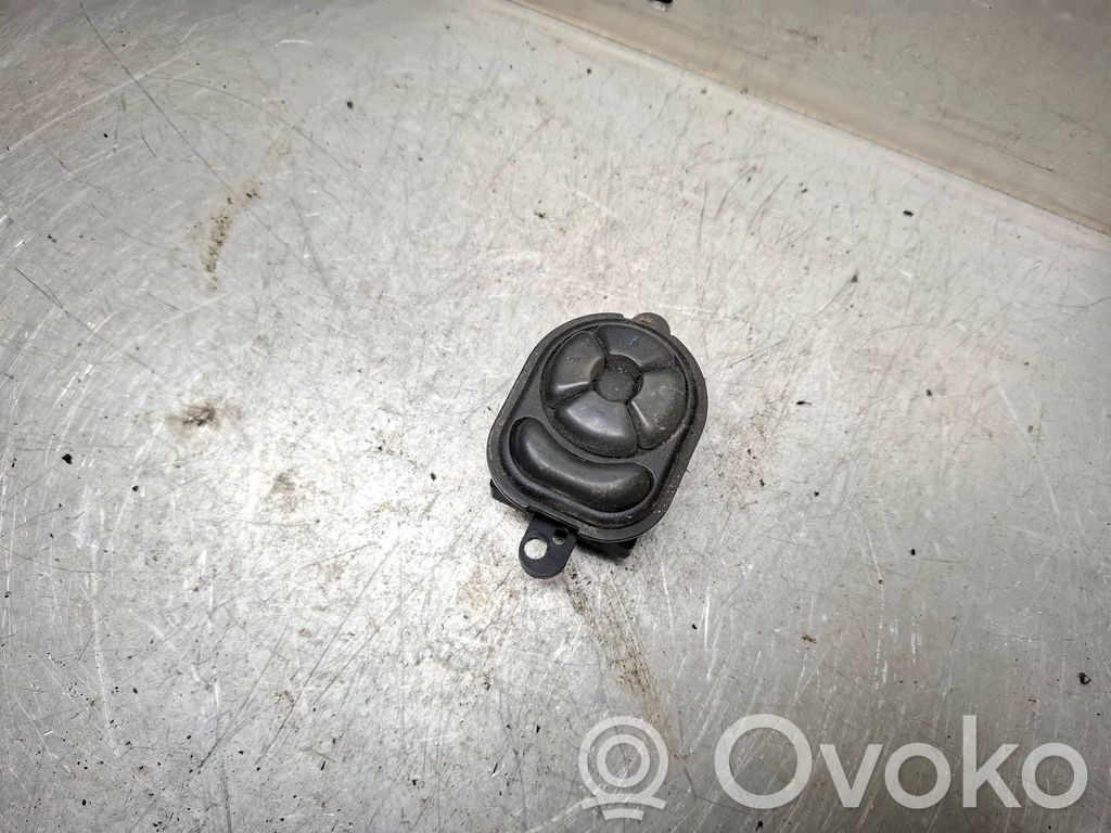 Chrysler Stratus Wing mirror switch 