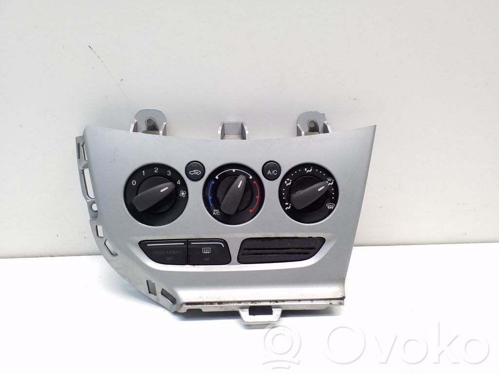 Ford Focus Climate control unit 