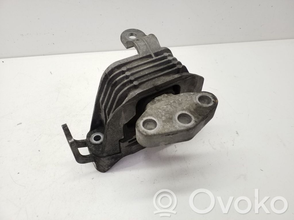 Opel Astra J Engine mount bracket 