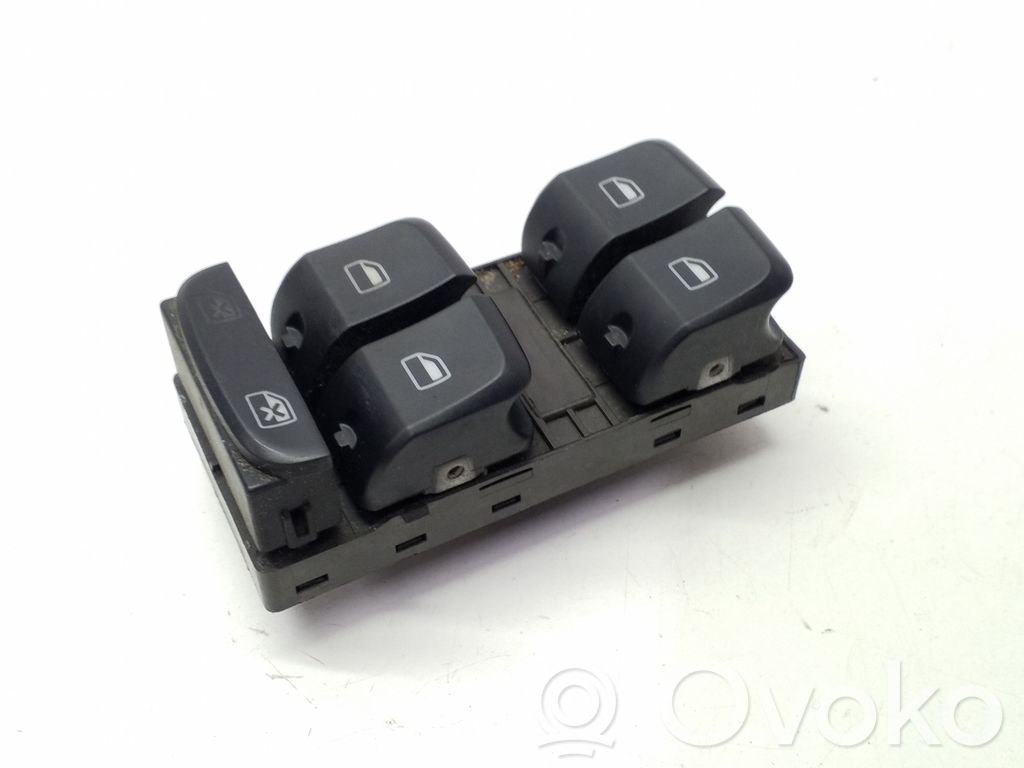 Electric window control switch   8K0959851D