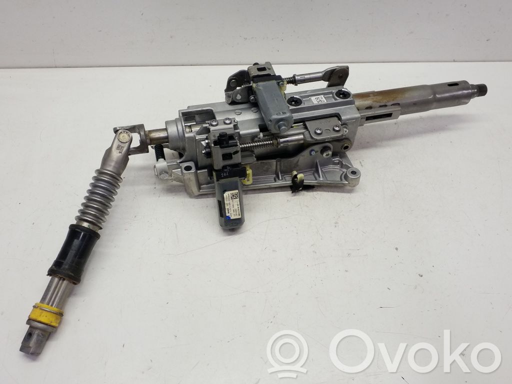 Dodge Challenger Steering wheel axle 