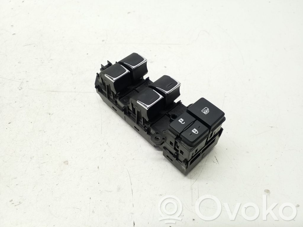 Lexus NX Electric window control switch 