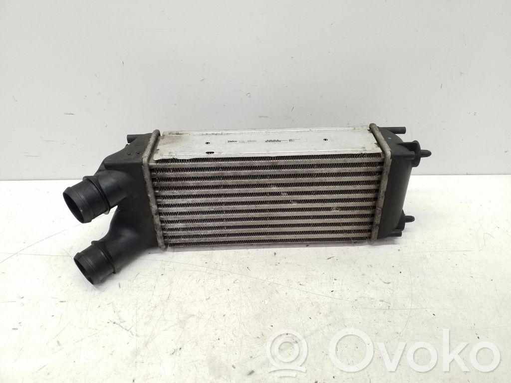 Chłodnica powietrza doładowującego / Intercooler   9682434580,993774A