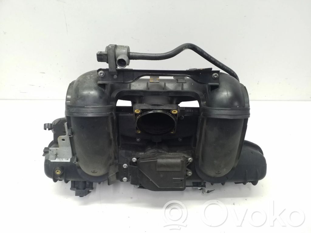 BMW X3 F25 Intake manifold 