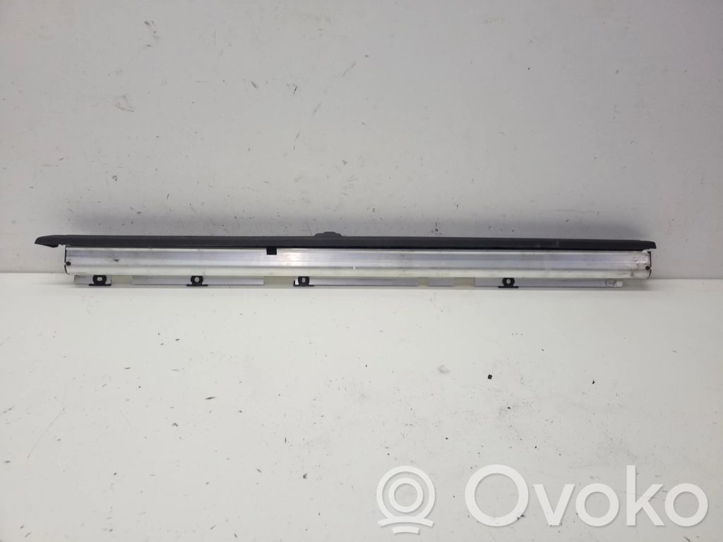Audi A8 S8 D3 4E Zasłona przeciwsłoneczna / Zasłona szyby drzwi tylnych 