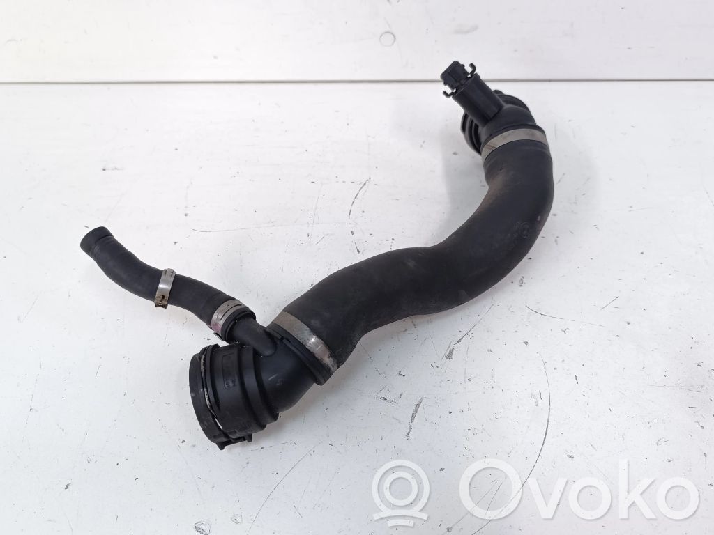 BMW X5M E70 Engine coolant pipe/hose 