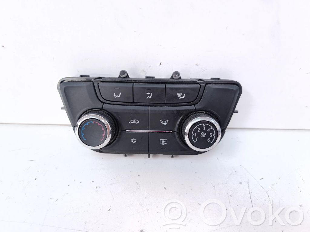 Buick Encore I Climate control unit 